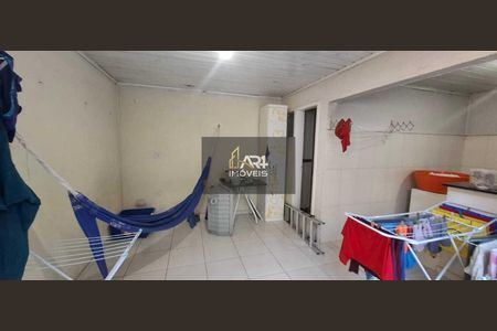 10_photo/94dcee4af9.c4a86b3c211625c7-ATLAS-6fcc6423-cc40-47aa-be37-32d125f6d0b7.jpg de casa à venda com 3 quartos, 163m² em Jardim Amélia, Pinhais