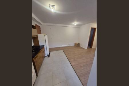 8_photo/94dcef5337.19790b7d911906e0-ATLAS-804183a5-c8b9-413f-b576-1b9f00a31528.jpg de apartamento para alugar com 2 quartos, 46m² em Atuba, Curitiba