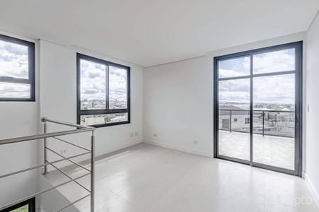 10_photo/94dcef5359.2d5b66cf4807465a-ATLAS-521e4e65-20bb-4233-8291-122d0478d8a9.jpg de casa à venda com 3 quartos, 104m² em Atuba, Curitiba