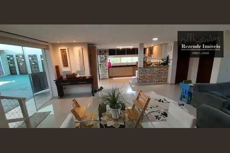 10_photo/94dcef5365.d33bb02c1661131a-ATLAS-ae1a3cd8-2ad7-4fcb-8ea5-6aa5636b87e6.jpg de casa à venda com 5 quartos, 349m² em Atuba, Curitiba