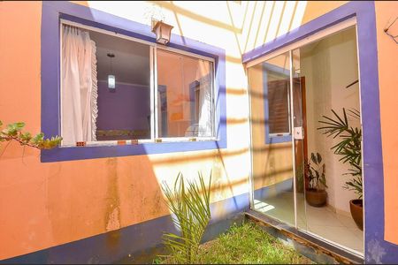 2_photo/94dcef54a3.cc788047b1d16d8c-ATLAS-fb16d423-06cb-4d0f-bffe-964bfc29db3a.jpg de casa à venda com 4 quartos, 114m² em Atuba, Curitiba