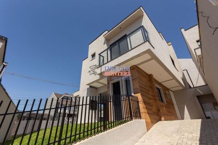 7_photo/94dcef54a9.23d71956b6290ee0-ATLAS-1937afe2-8c04-4c86-bdf8-7c8e6ca288de.jpg de casa à venda com 3 quartos, 105m² em Novo Mundo, Curitiba