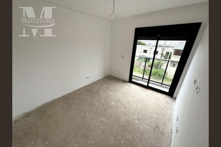 2_photo/94dcef54a9.d55b36f64ebf45c1-ATLAS-2b9935d8-0ac5-4a05-b664-5f4d54370ce2.jpg de casa à venda com 3 quartos, 105m² em Novo Mundo, Curitiba