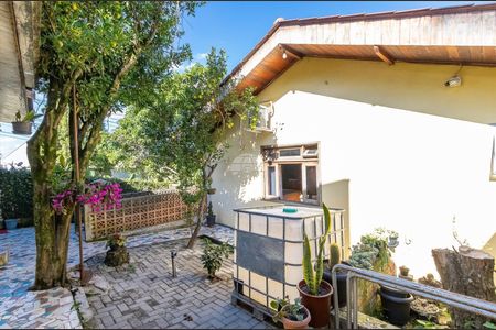 5_photo/94dcef5913.6eaa33ef77f76814-ATLAS-97a97dd5-1fb1-4d43-a40e-98003a7a6d35.jpg de casa à venda com 3 quartos, 215m² em Bairro Alto, Curitiba