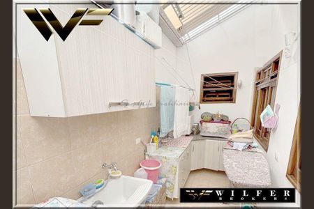 8_photo/94dcef5947.e4e14b9810914131-ATLAS-7eba8a1c-6024-4543-b85e-785815cca76a.jpg de casa à venda com 3 quartos, 126m² em Bairro Alto, Curitiba