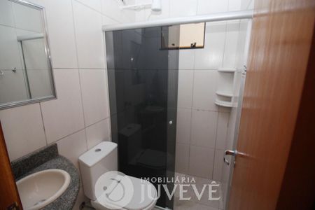 5_photo/94dcef5c5d.e2dcf6146fee9d27-ATLAS-5edd6b1f-7ec8-4df2-9636-1a2393b1fc29.jpg de casa para alugar com 4 quartos, 80m² em Bairro Alto, Curitiba