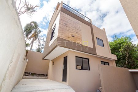 6_photo/94dcef5d89.e001185b5c8bb72c-ATLAS-1fcf106e-8579-4f12-a853-aed94e1dc373.jpg de casa à venda com 3 quartos, 159m² em Bairro Alto, Curitiba