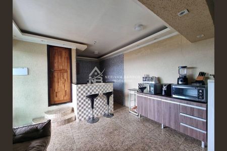 5_photo/94dcef5dc1.93420aade7c0f063-ATLAS-bff9fb31-d1d2-4de3-acb3-3d499d7cb7f6.jpg de casa à venda com 3 quartos, 178m² em Bairro Alto, Curitiba