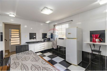 19_photo/94dcef5ddf.19cac4cd10486128-ATLAS-e4c12e03-05c8-4e58-8a58-c0ca812286d6.jpg de casa à venda com 3 quartos, 110m² em Bairro Alto, Curitiba