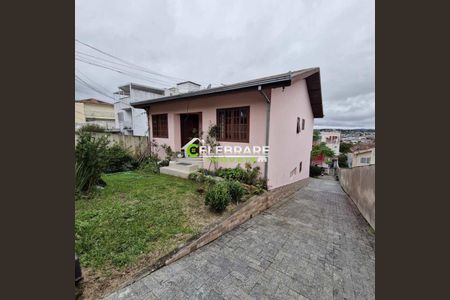 10_photo/94dcef5e7d.ed9d996fa4835ab2-ATLAS-cc16b70d-9186-4d14-bc43-570661006e8c.jpg de casa à venda com 4 quartos, 500m² em Bairro Alto, Curitiba