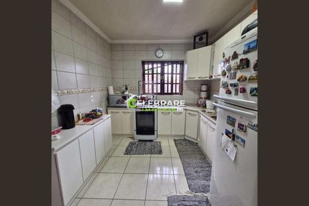 3_photo/94dcef5e7d.ed9d996fa4835ab2-ATLAS-f055064f-cdfd-444e-840b-d3a54ad8b730.jpg de casa à venda com 4 quartos, 500m² em Bairro Alto, Curitiba