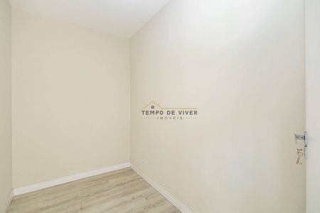 22_photo/94dcef5e9f.476cd91ecd1b3018-ATLAS-c751a6c7-af74-4b2f-9c77-0f89be6f2a4b.jpg de casa à venda com 3 quartos, 160m² em Bairro Alto, Curitiba