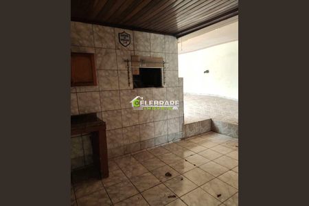 9_photo/94dcef5f2d.73f3c7e6ed29b315-ATLAS-6738ed81-b815-461f-90a9-13abd2d2faf1.jpg de casa à venda com 3 quartos, 190m² em Bairro Alto, Curitiba