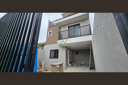 2_photo/94dcef62b3.92c6913921281e8d-ATLAS-a6bd238a-e029-4055-97d2-1e6b2e61b875.jpg de casa à venda com 3 quartos, 137m² em Bairro Alto, Curitiba