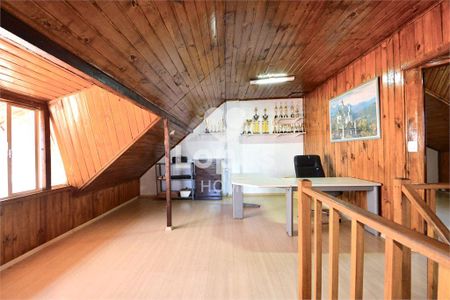 31_photo/94dcef6303.1833b1ca56a7a91a-ATLAS-7ea6b2c3-ff1f-4f58-9886-b452d3f96463.jpg de casa à venda com 3 quartos, 198m² em Bairro Alto, Curitiba