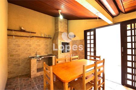 4_photo/94dcef6303.1833b1ca56a7a91a-ATLAS-83049d4c-bc4e-4d4d-95d7-4a18038dbc00.jpg de casa à venda com 3 quartos, 198m² em Bairro Alto, Curitiba