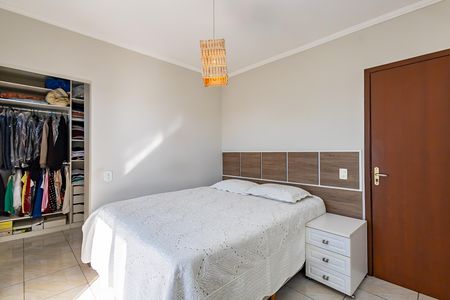 7_photo/94dcef6307.c3884fe3d607e2e8-ATLAS-a29c1ac2-eff9-4015-bee1-7e07fcb1cc9d.jpg de casa à venda com 3 quartos, 184m² em Bairro Alto, Curitiba