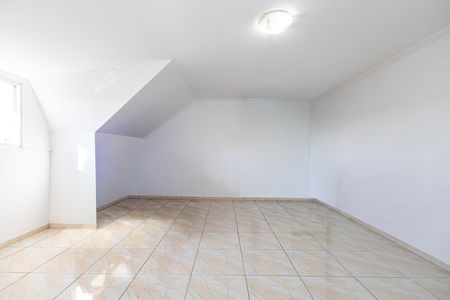 11_photo/94dcef6307.c3884fe3d607e2e8-ATLAS-e0f19c40-e87b-47ed-92c4-4f5deb0f1f93.jpg de casa à venda com 3 quartos, 184m² em Bairro Alto, Curitiba