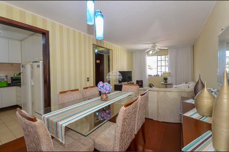 9_photo/94dcef7d17.883cb4089bc72c2c-ATLAS-9ce854b2-41d2-4703-a09f-cb68a4cfd63c.jpg de casa à venda com 3 quartos, 81m² em Bairro Alto, Curitiba