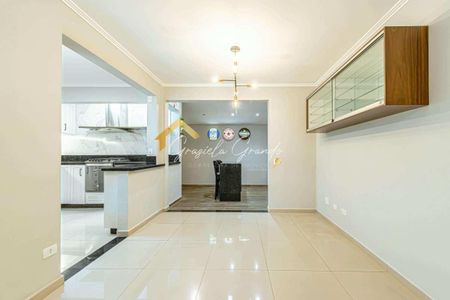 2_photo/94dcef7d3d.5faf05a99c3f04e7-ATLAS-57ef64dd-3818-4f57-ac4b-716bf7e619b4.jpg de casa à venda com 3 quartos, 94m² em Bairro Alto, Curitiba