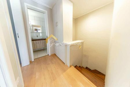 28_photo/94dcef7d3d.5faf05a99c3f04e7-ATLAS-65a09fa3-5516-4562-b7cf-7b6156928729.jpg de casa à venda com 3 quartos, 94m² em Bairro Alto, Curitiba