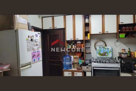 2_photo/94dcef7ddd.d55b0f978ef6627d-ATLAS-dd7f3ba3-0e20-483a-be25-b9732cf122f1.jpg de casa à venda com 3 quartos, 200m² em Bairro Alto, Curitiba