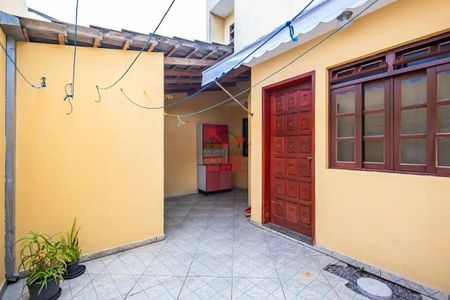 13_photo/94dcef7e8f.ebdf7ba1fa6c8bd6-ATLAS-93b079d8-558e-4e27-9884-e719529f5483.jpg de casa à venda com 3 quartos, 102m² em Bairro Alto, Curitiba