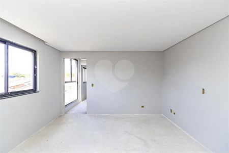 4_photo/94dcef7e9f.f8d4ffa0816aa311-ATLAS-b288f99c-acf5-4f19-aa6a-83c9a733299e.jpg de casa à venda com 3 quartos, 135m² em Bairro Alto, Curitiba