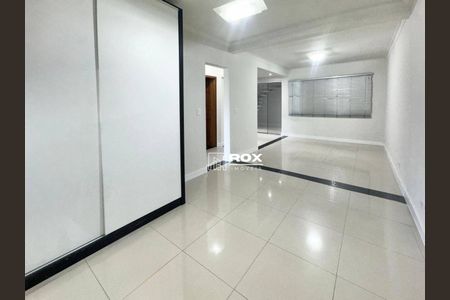 9_photo/94dcef7ee3.b690d9458efaf1d4-ATLAS-723745b6-e603-44aa-a9d6-ea313c869ae7.jpg de casa à venda com 3 quartos, 140m² em Bairro Alto, Curitiba