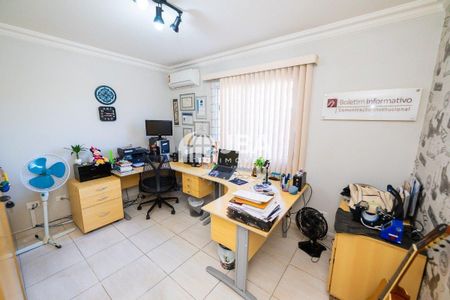 12_photo/94dcef93d1.1ec89c7cbdfc8b9a-ATLAS-403a43fb-bf16-4fc7-93b1-94c40a9bf924.jpg de casa à venda com 0 quarto, 193m² em Centro, Pinhais