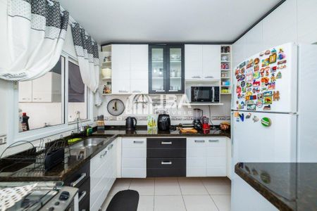 23_photo/94dcef93d1.1ec89c7cbdfc8b9a-ATLAS-a4ea8f9d-042e-4db5-ae54-f837c28471b7.jpg de casa à venda com 0 quarto, 193m² em Centro, Pinhais