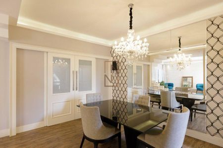 6_photo/94dcef9977.3e6957092a4c223d-ATLAS-89a2a074-9e36-4696-85bb-5f896d1cf4f2.jpg de casa à venda com 4 quartos, 252m² em Centro, Pinhais