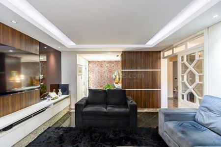 5_photo/94dcef9a3b.7d49f92876c4d293-ATLAS-30c75d13-dff4-4204-91d7-1f6cbcefeeb8.jpg de casa à venda com 3 quartos, 217m² em Centro, Pinhais