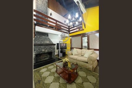 9_photo/94dcefbfa7.026b14d84e4cde1e-ATLAS-1fcd52c9-dd5a-4208-849d-ac90c8ed0c90.jpg de casa à venda com 3 quartos, 320m² em Centro, Pinhais