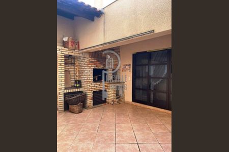 12_photo/94dcefbfa7.026b14d84e4cde1e-ATLAS-5c6d9a92-ca16-4bcc-9b3f-e02d72f3115f.jpg de casa à venda com 3 quartos, 320m² em Centro, Pinhais