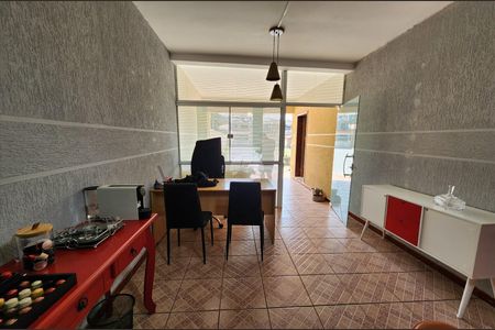 41_photo/94dcefeb39.588d4a7fb74764b6-ATLAS-fbceead3-ce61-4255-ad28-9732e7134cc6.jpg de casa para alugar com 4 quartos, 298m² em Centro, Pinhais