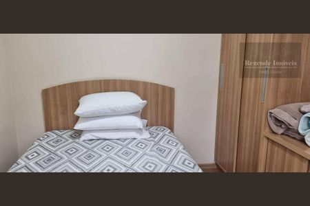 9_photo/94dcefef1d.952ae2e605bc24c0-ATLAS-5c4a4172-6d2d-46c6-93f6-92bc5d3564fd.jpg de casa à venda com 4 quartos, 150m² em Weissópolis, Pinhais