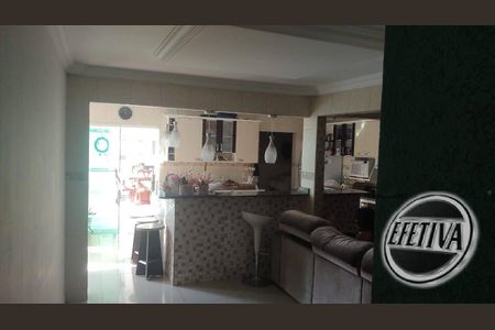 26_photo/94dceff589.1d0d827e26d2d819-ATLAS-ccbd92b1-e240-4eed-9fc9-597242267262.jpg de casa à venda com 5 quartos, 400m² em Cajuru, Curitiba