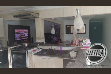 19_photo/94dceff589.1d0d827e26d2d819-ATLAS-d68ae8ab-6c8f-4a5f-950f-cedd308e6c6c.jpg de casa à venda com 5 quartos, 400m² em Cajuru, Curitiba