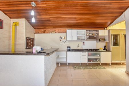 5_photo/94dceff87d.3c38f679aa94f9c0-ATLAS-2cc787b0-1540-4520-aecf-d0a0df4bb8d8.jpg de casa à venda com 3 quartos, 169m² em Cajuru, Curitiba