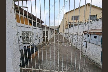 12_photo/94dceffb61.9f73e101bd22bb98-ATLAS-d41ef710-8452-41c0-9aa6-67056baa4e73.jpg de casa à venda com 2 quartos, 50m² em Cajuru, Curitiba