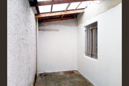 9_photo/94dcefff93.53c9284be7d7b5d8-ATLAS-563946a7-3e7d-4270-9902-d69f9fe345ad.jpg de casa para alugar com 2 quartos, 50m² em Cajuru, Curitiba
