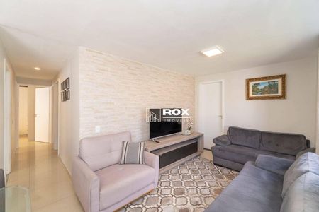 4_photo/94dcf000b7.38153d79977beed0-ATLAS-c1aba59f-1e67-4cff-b9c8-465d54fd6c19.jpg de casa à venda com 4 quartos, 147m² em Cajuru, Curitiba