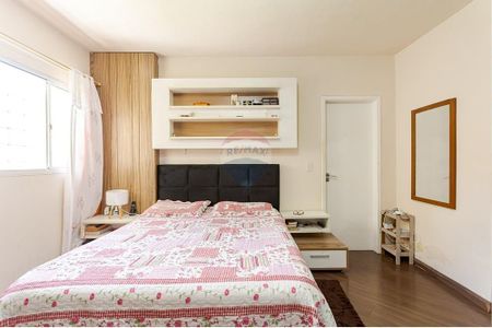 27_photo/94dcf000b7.6618d879b31b9a75-ATLAS-035db74c-3928-4d0e-bb2b-51e97ec30c4d.jpg de casa à venda com 3 quartos, 186m² em Cajuru, Curitiba