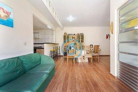 11_photo/94dcf000b7.6618d879b31b9a75-ATLAS-0672f592-7d96-46f1-944c-b6425278cce2.jpg de casa à venda com 3 quartos, 186m² em Cajuru, Curitiba