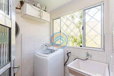 13_photo/94dcf000b7.6618d879b31b9a75-ATLAS-b6add000-0e46-48d1-8adc-375eeb2f5064.jpg de casa à venda com 3 quartos, 186m² em Cajuru, Curitiba
