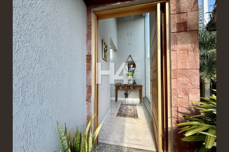 9_photo/94dcf00105.38153d79977beed0-ATLAS-a09c1a3c-ad6c-4e24-b8f3-5cfa286eca39.jpg de casa à venda com 3 quartos, m² em Cajuru, Curitiba