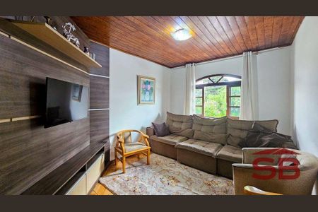 21_photo/94dcf00653.e6f02a1e96aef2b1-ATLAS-b3a67621-b9b5-4e9c-8dfb-d2af49724eac.jpg de casa à venda com 6 quartos, 396m² em Cajuru, Curitiba