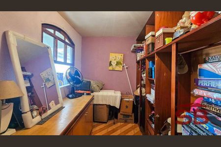 33_photo/94dcf00653.e6f02a1e96aef2b1-ATLAS-e5f79443-2f04-4ad7-8731-f197ad2caebd.jpg de casa à venda com 6 quartos, 396m² em Cajuru, Curitiba