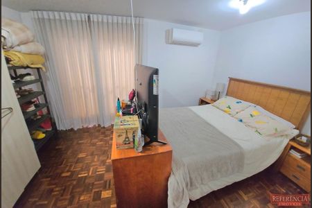 11_photo/94dcf006cf.92bd7eb76981e119-ATLAS-b93a3669-d39b-4a5c-9e4b-35cf259db9db.jpg de casa à venda com 4 quartos, 171m² em Cajuru, Curitiba